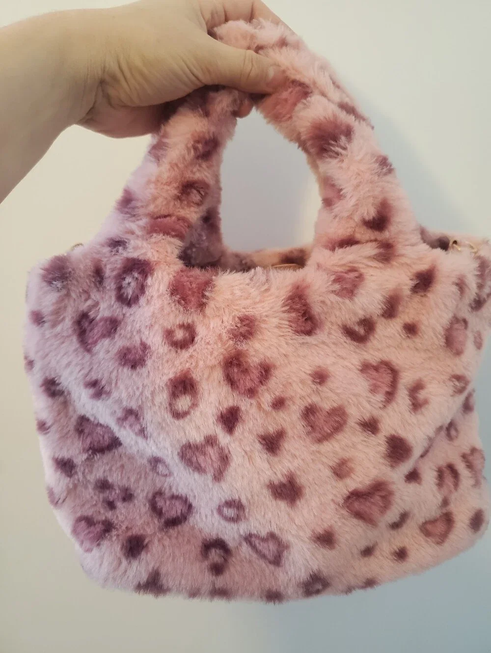 Juicy Couture 'Warm Up' Pink Leopard Tote - Picture 2 of 3